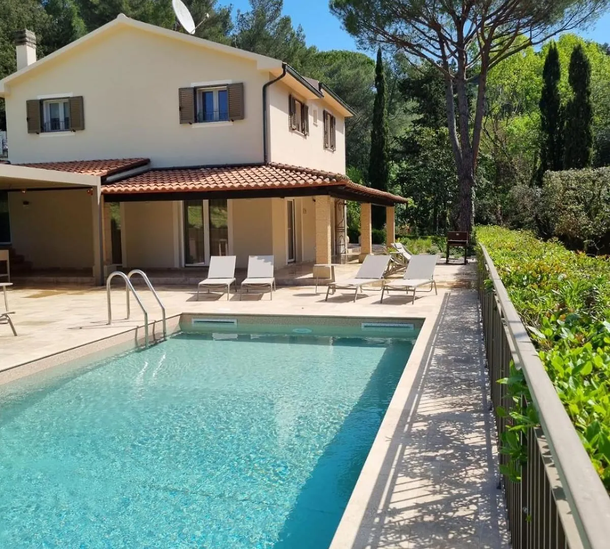 Tenuta Fontespadini Riparbella