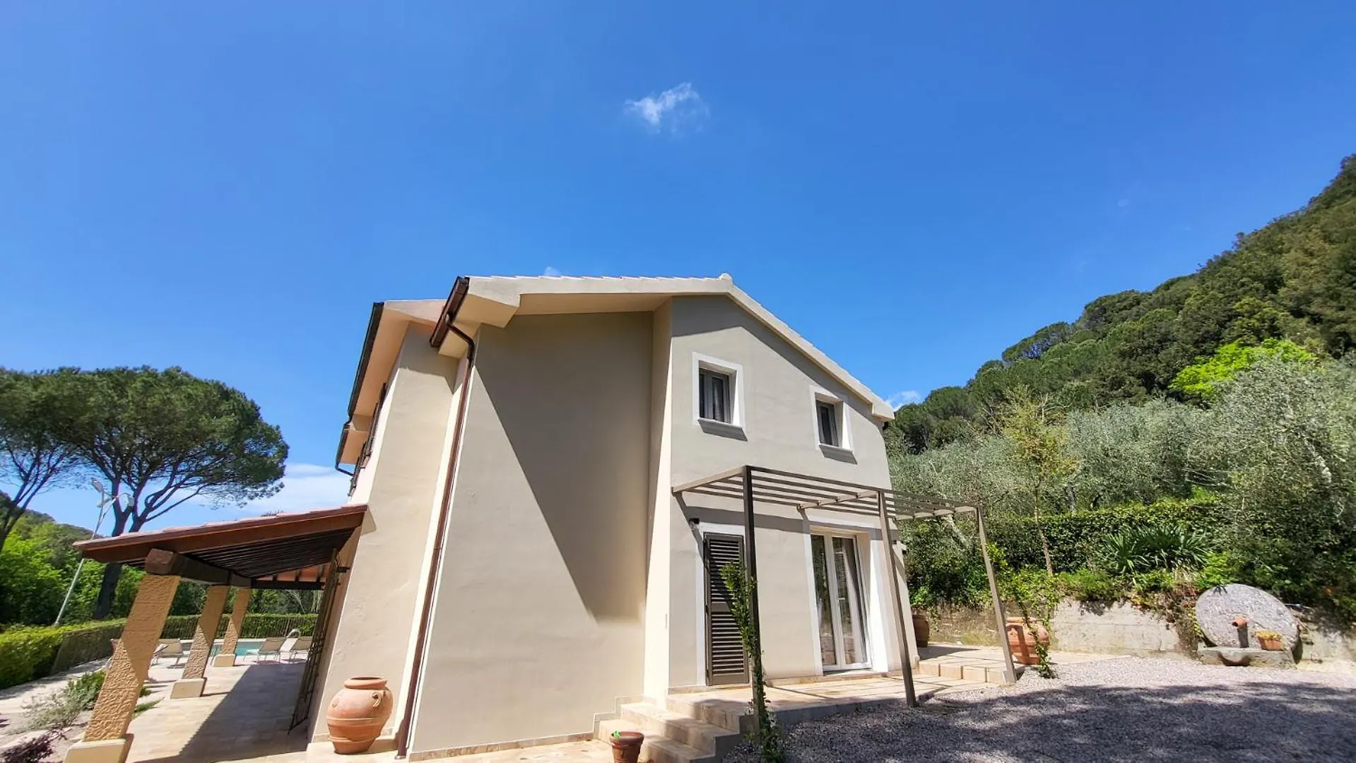 Casa vacanze Villa Pavone Riparbella Italia